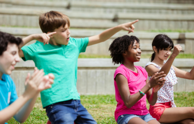 A picture of a group of children.